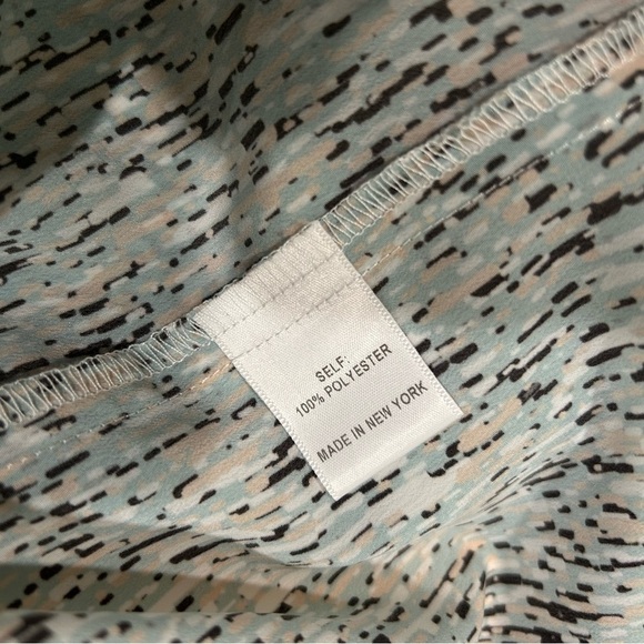 NWT Of Mercer Sleeveless Shift Dress Lightweight Blue Abstract Belted Size M - Picture 6 of 8